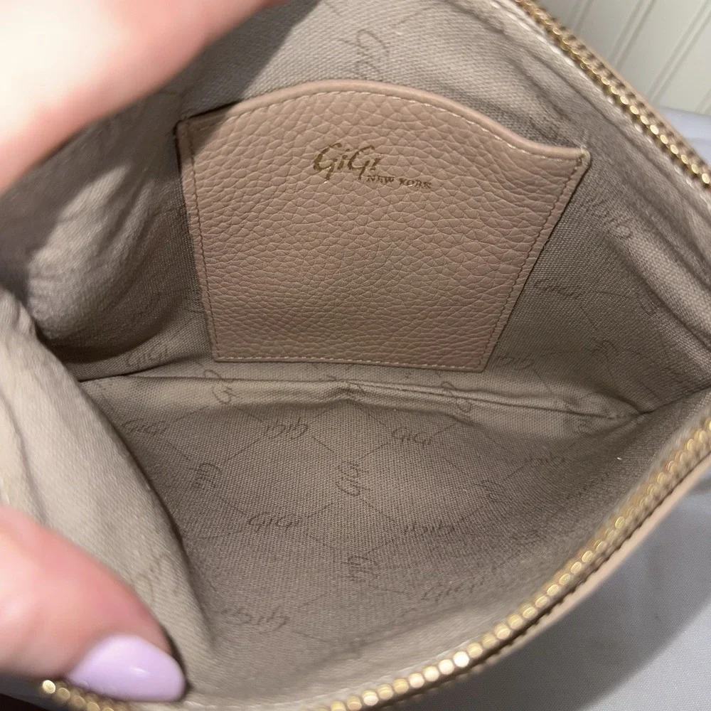 Gigi New York Taupe Tan Pebbled Leather Tassel Clutch Zip Top Pouch Gold